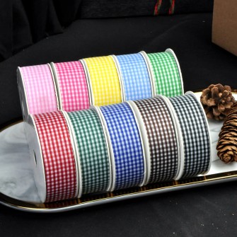 Classic checkered composite ribbon 